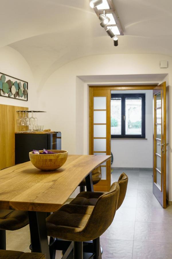 Guest House Zerjal Podnanos Ngoại thất bức ảnh